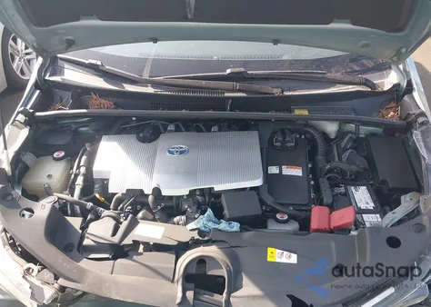 2017 Toyota Prius Two z USA, uszkodzony, nr VIN JTDKBRFU9H3031209